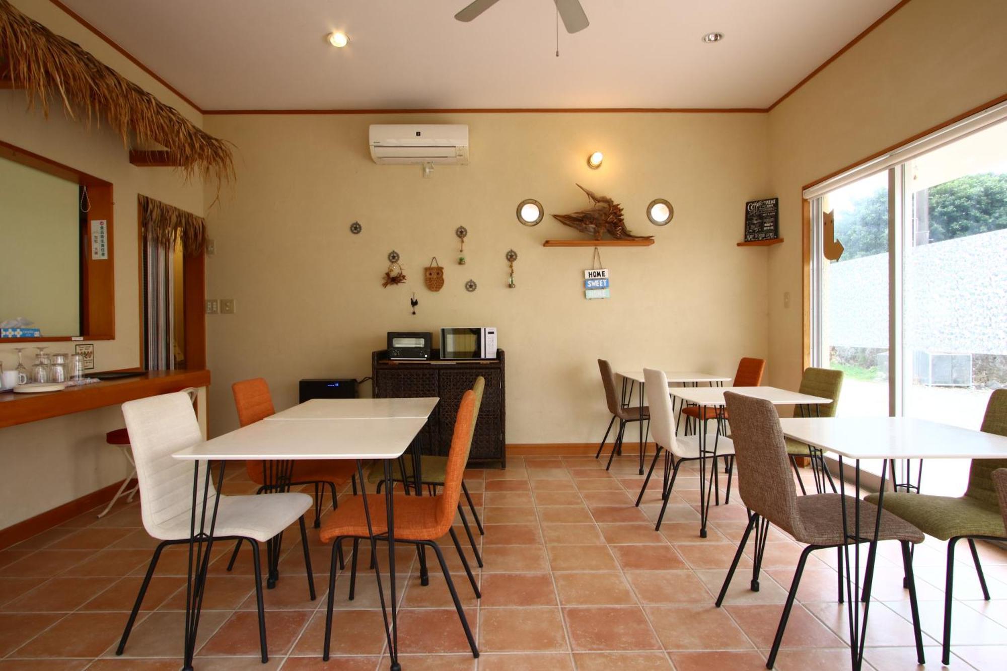 Asobibase Yamabare-House Hotel Ishigaki  Exterior photo